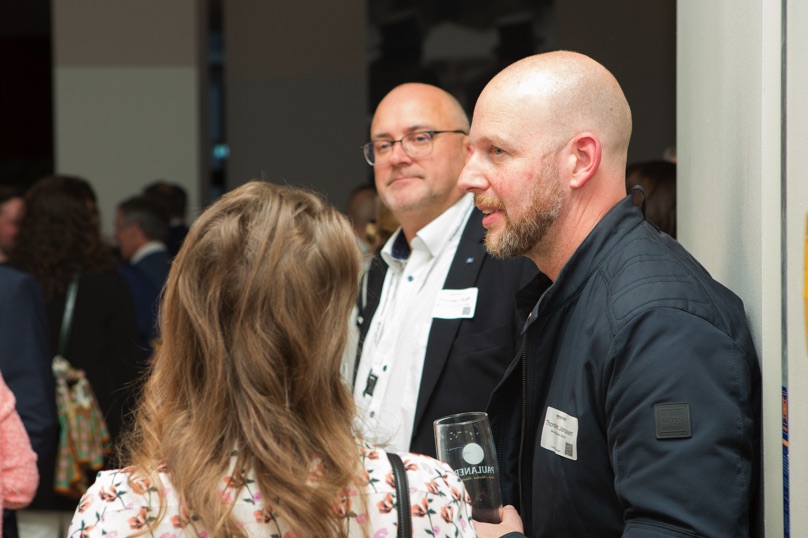 /images/slider-imgs-xs/100_Foto Loeffler_Weconact.jpg